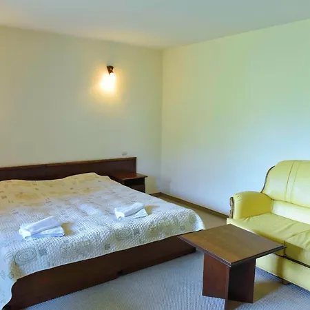 Lovna Sreshta בנסקו