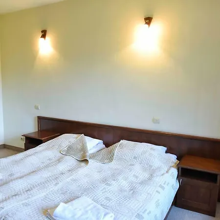 Lovna Sreshta Къща за гости 3*