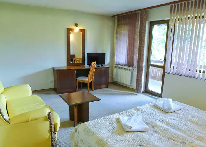 Lovna Sreshta 班斯科